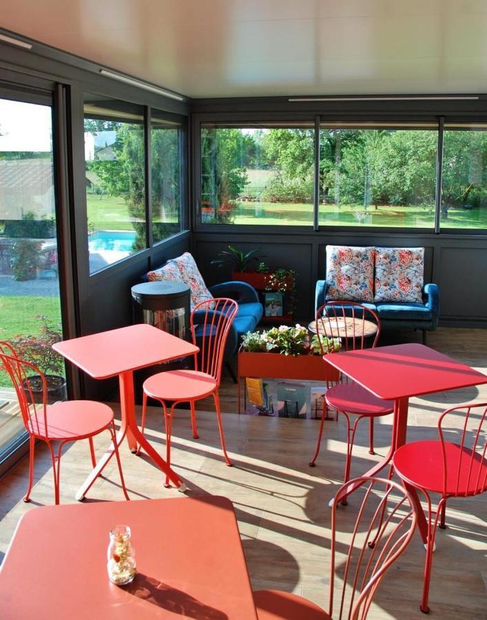 La Cle Des Chaumes Bed & Breakfast Boisset-les-Montrond Exterior photo